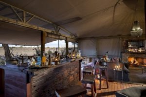 somalisa expeditions hwange bar area